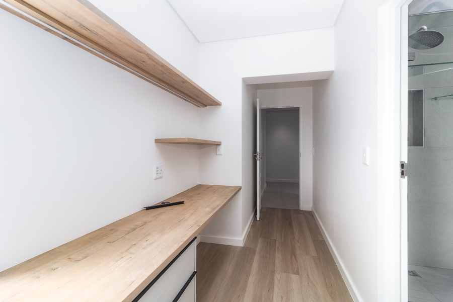 5 Bedroom Property for Sale in Mount Royal Golf Estate Western Cape